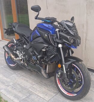 Yamaha MT-10 - 2