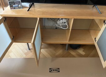 Ikea dřevěný příborník - 2