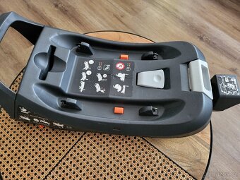 Autosedačka Babystyle Egg Shell i-size se základnou Isofix - 2