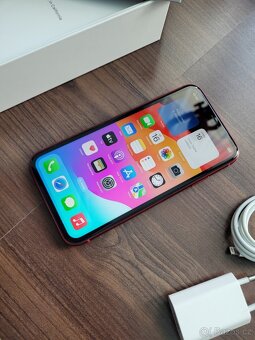 iPhone 11 128gb Red kapacita baterie 94% - 2