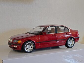 BMW E46 328i 1:18 UT Models - 2