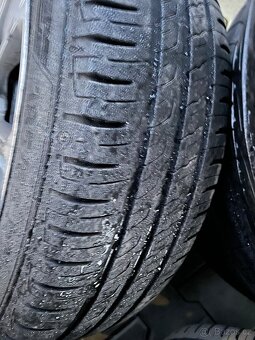 Kola Dacia s letní pneu Barum 185/65/15 - 2