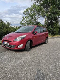 Renault Grand Scénic 3 - 2