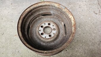 Mercedes ocelový disk W114, W115, W123 - 2