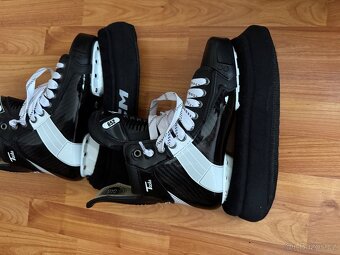 Brusle CCM Tacks XF 652 Pro velikost 7 (42) - 2