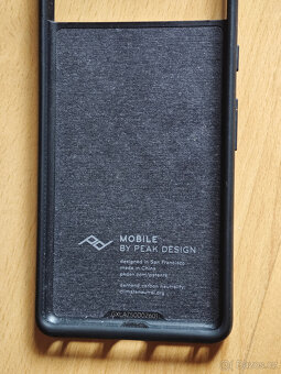 Peak Design kryt na Google Pixel 7 včetně "bazmeku" - 2