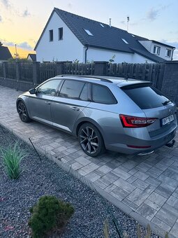 Superb 3 Sportline 2.0 tdi Combi dsg 4x4 tažné zařízení DPH - 2