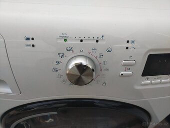Prodám plně funkční digitální sušičku značky WHIRLPOOL - 2