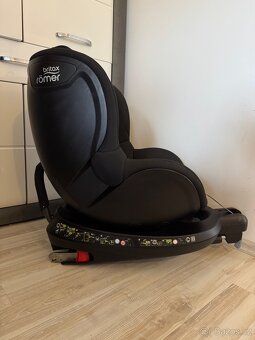 Autosedačka Britax Römer Dualfix 2 R - 2