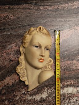 Prvorepubliková dáma - keramická plastika - 2