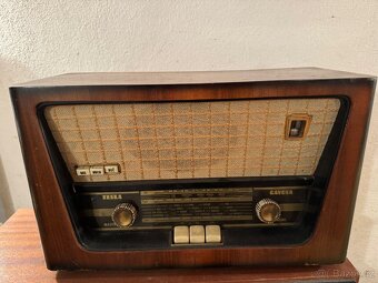 Tesla Gavota 424 A RETRO RÁDIO RADIOPŘIJÍMAČ - 2