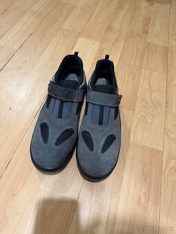 Pracovní nove boty - 2