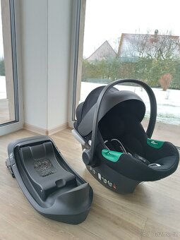 Vajíčko Cybex ATON B2 I-SIZE Volcano Black + Cybex BaseOne - 2
