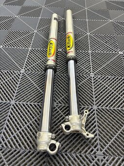 Tlumiče wp ktm hq - 2