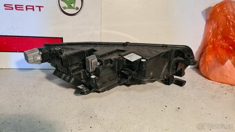 Škoda Octavia 4 matrix světlomet 5E4 941 015 A - 2