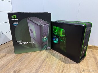 Cooler Master CM 690 NVIDIA Edition - 2