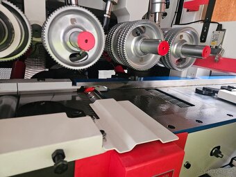 Prodám novou čtyřstranou frézu - 2