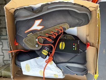 Pracovní boty Diadora - 2