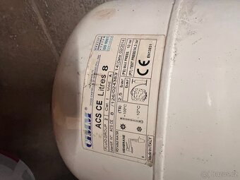 Prodám expanzní nádrž - 2