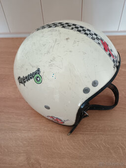 retro helma kokoska - 2