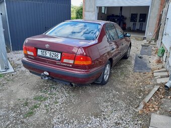 Toyota Carina E 2.0 - 2