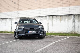 Audi E-tron 55 quattro S line - 2
