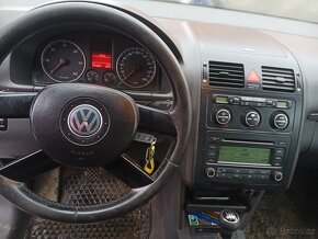 VW Touran 2.0td,100kw - 2