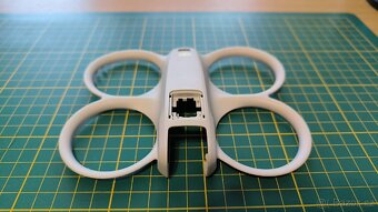 DJI NEO - horní rám - 2