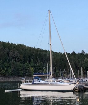 Plachetnice Dufour 4800 + přívěs - 2
