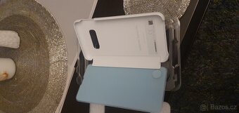 Flipový obal na Samsug galaxy S10e - 2