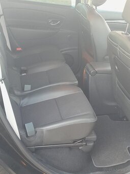 Grand Scenic 1.6 dci 96kw 7 míst Bose - 2