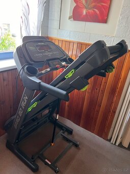 Běžecký pás HOUSEFIT SPIRO 20 iRun - 2