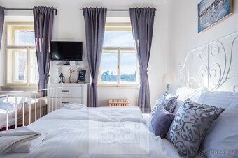 Pronájem bytu 1+kk, 47 m2 - Praha - Malá Strana - 2