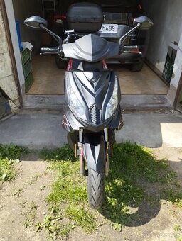 Skutr Maxson 125 - 2