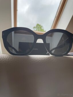 Prada Bryle - 2