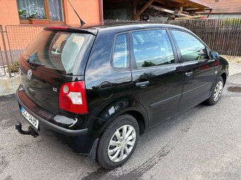 Volkswagen Polo - 2