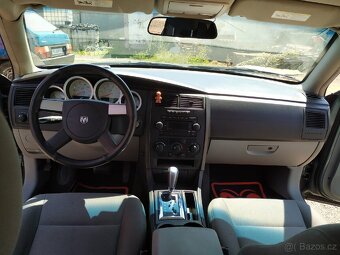 Dodge Magnum - 2