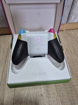 Xbox Wireless Controller ovladač Forza Horizon 5 - 2
