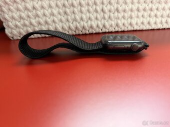 Apple Watch 6 (44mm) - 2
