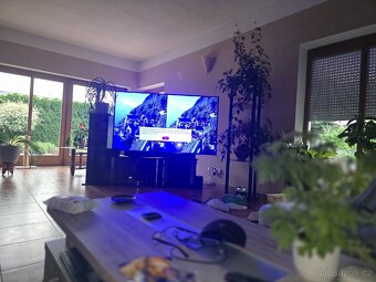 Televize LG 82 UM7600PLB - 2