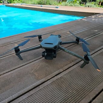 DJI Mavic 3 Classic + DJI RC ovladač + ND filtry - 2