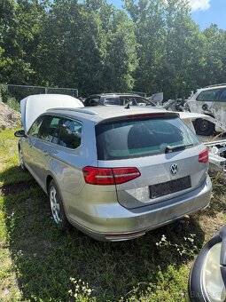 VW Passat B8 2015 - 2