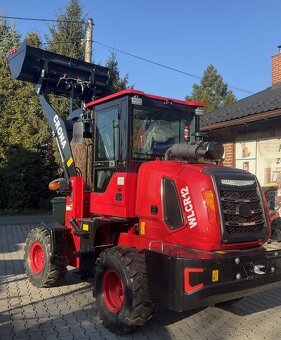 Kloubový nakladač CR15 , kolový nakladač 1500 kg - 2