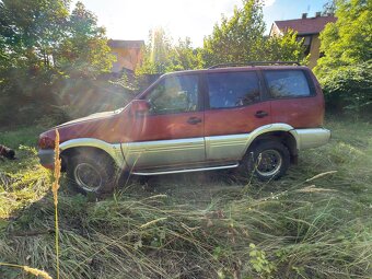 Nissan Terrano 2.7 TD 92kw - 2