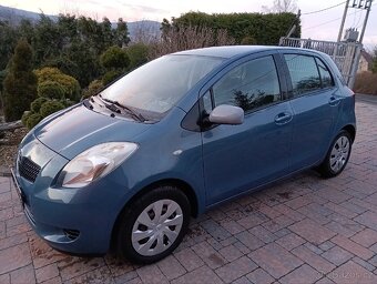 Toyota Yaris 1.0 i,rok2006,klima,org.km,po STK,top - 2