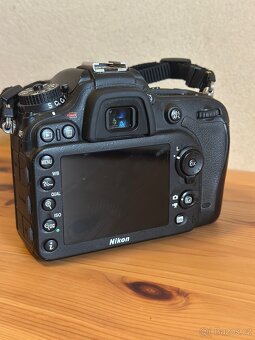 Nikon D7200 a příslušenství - 2