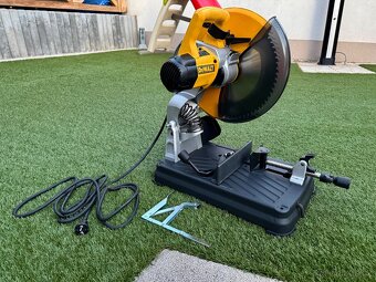DeWalt DW872 - QS 2200W pila na kov TOP STAV - 2