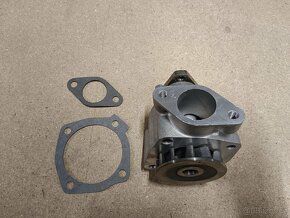 Vodní čerpadlo Fiat Croma 2.0 IE 16V USA 1983 - 2