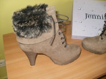 Zimní kotníčkové boty - 2