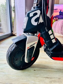 Aprilia eSR1 pouze 144km - 2